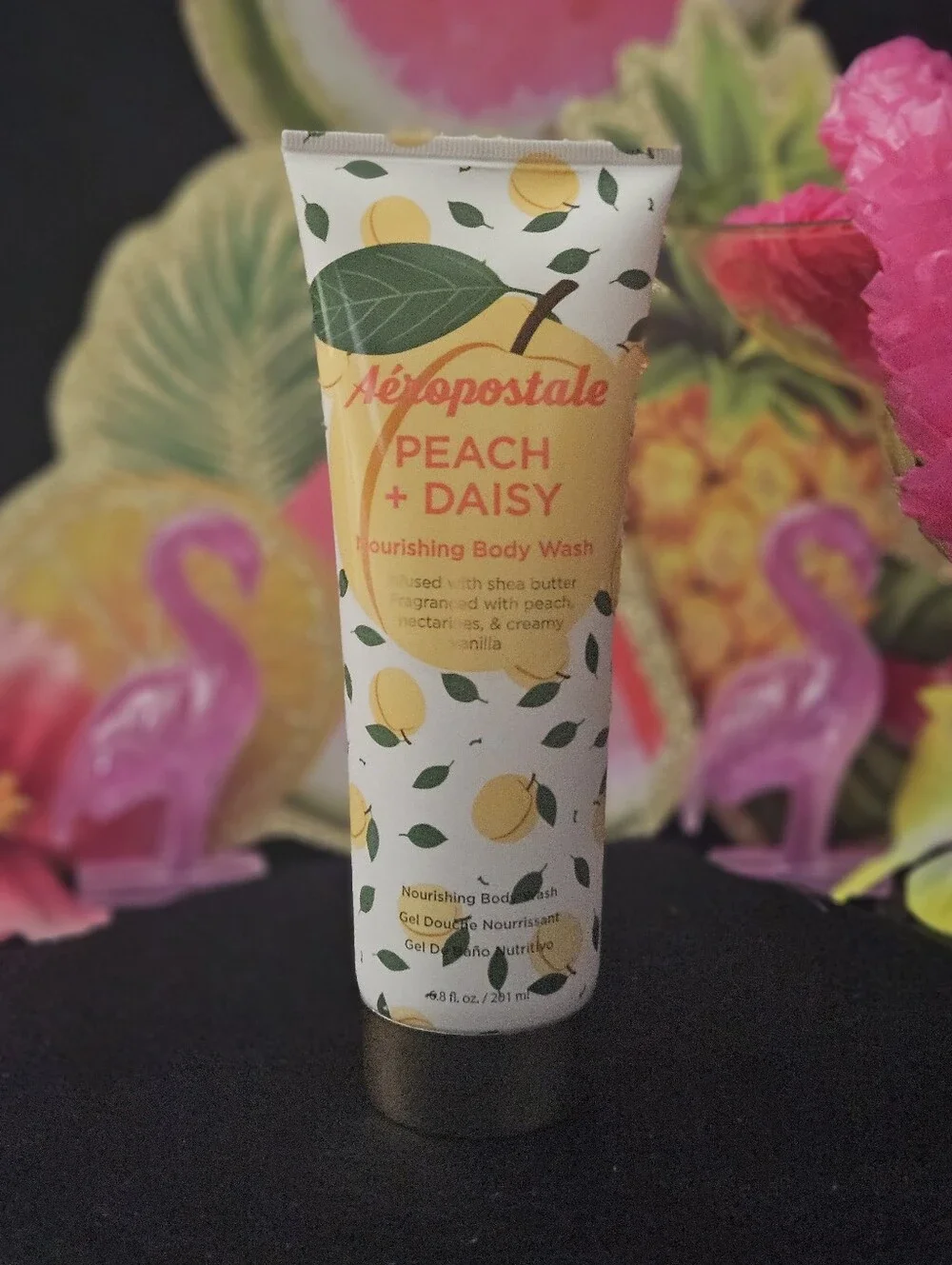 NWT Aéropostale Peach + Daisy Nourishing Body Wash - Peach & Green